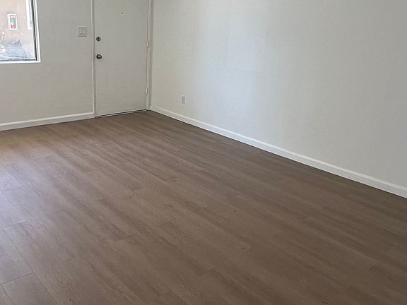 5th image of 3110 Livonia Ave #3