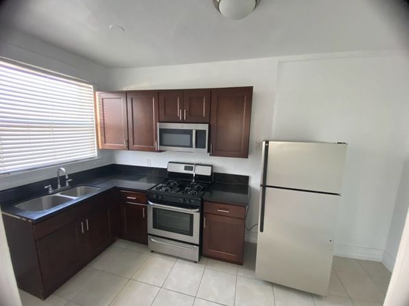 5280 Hollywood Blvd #3