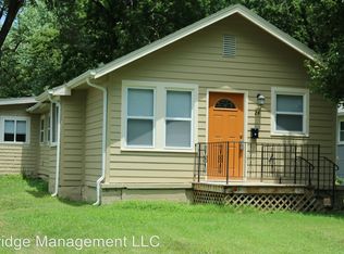 24 W 78th St, Kansas City, MO 64114