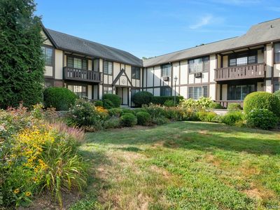 60 Foxwood Drive #2, Pleasantville, NY, 10570