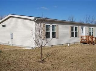 1981 E 547th Rd, Pleasant Hope, MO 65725