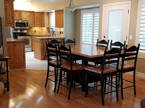 Kitchen Table Extended