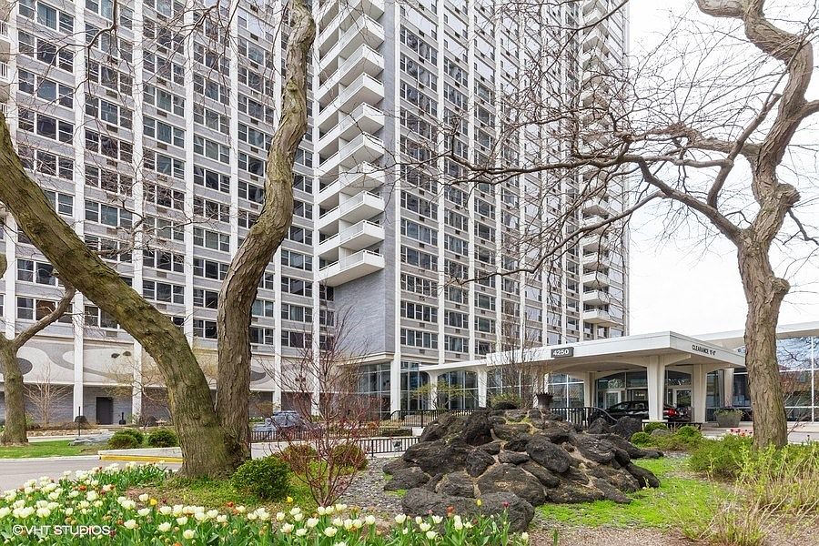 1st image of 4250 N Marine Dr APT 1811
