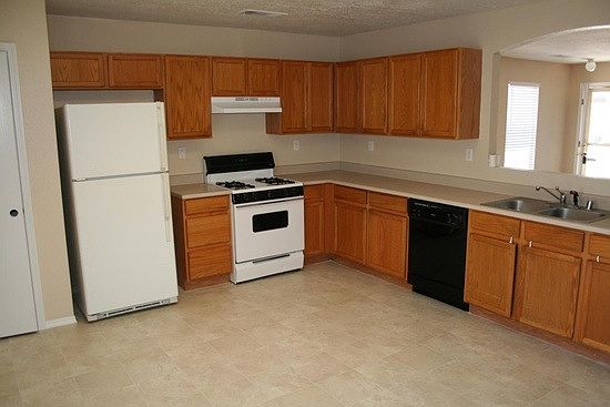 3rd image of 7405 Tolleson Ave NW