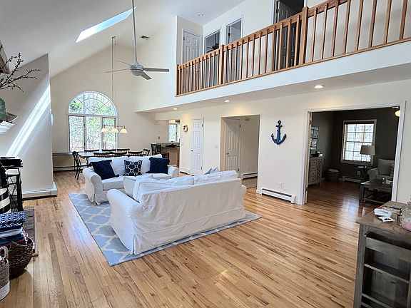 5th image of 112 Laurel Valley Dr
