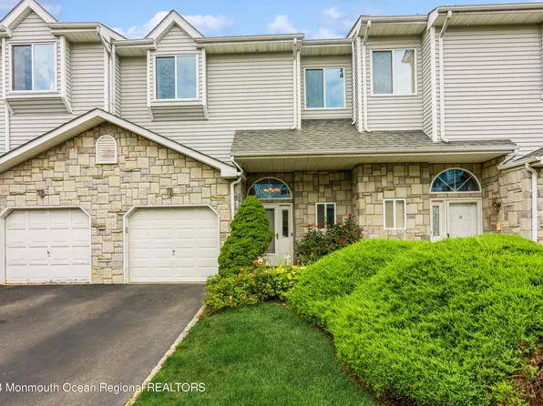 12 Picaron Place #43, Laurence Harbor, NJ 08879