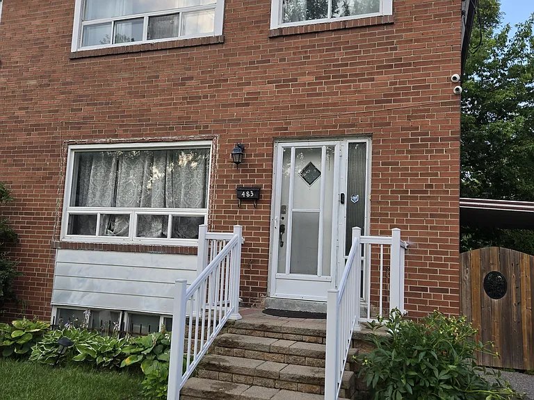 Midland Ave — Photo 32