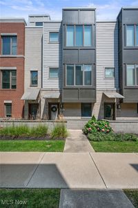 1451 Lindazzo Ave, Cleveland, OH, 44114
