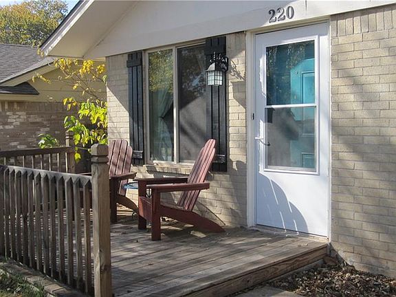 3rd image of 220 Mount Vernon Dr