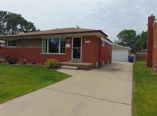 7719 Gary Ave, Westland, MI 48185