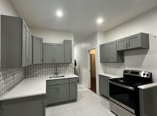 122 W 16th St #B, Linden, NJ 07036