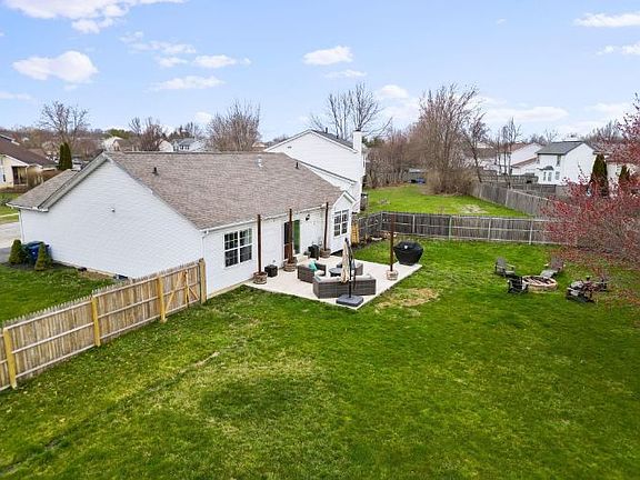4th image of 2654 Admiral Dr