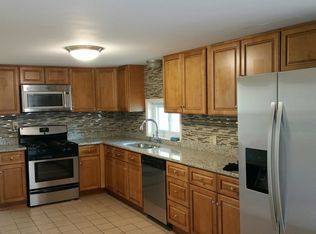 15 Wall St #1, Canton, MA 02021