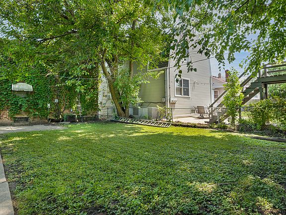 4th image of 5322 N Oak Park Ave