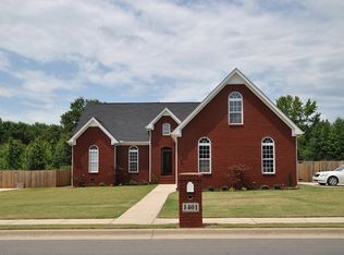 1401 Gypsy Trl SW, Hartselle, AL 35640