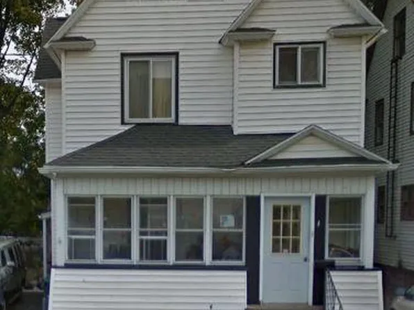 4 Finch St, Rochester, NY 14613