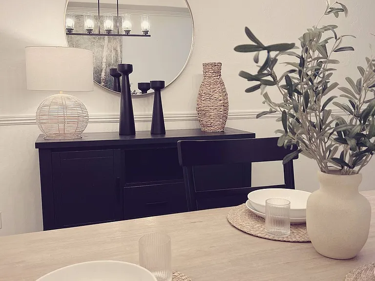 W Jacobson Dr — Photo 5