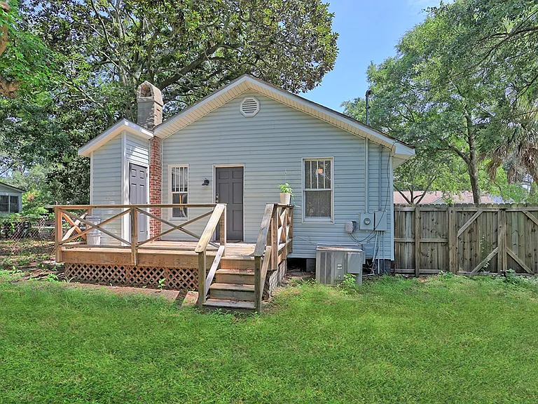 2219 Florida Ave — Photo 21