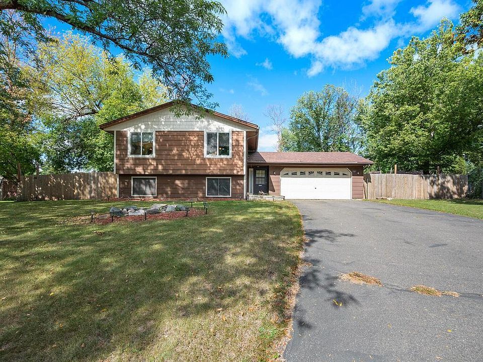 1367 84th Ct N, Brooklyn Park, MN 55444 | Zillow