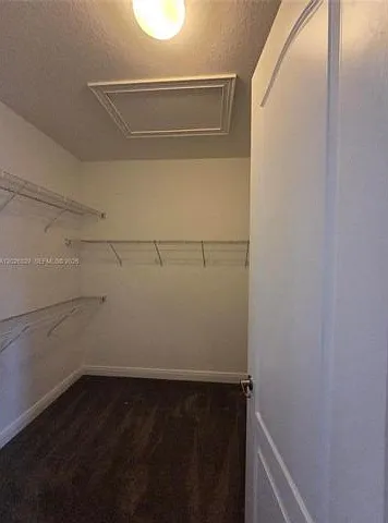 8671 Lakeside Bnd — Photo 10