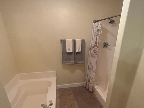 1731 Forsyth - MBA 1