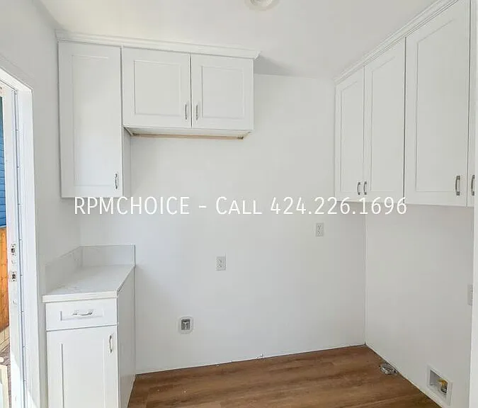 403 Sierra Vista Dr — Photo 8