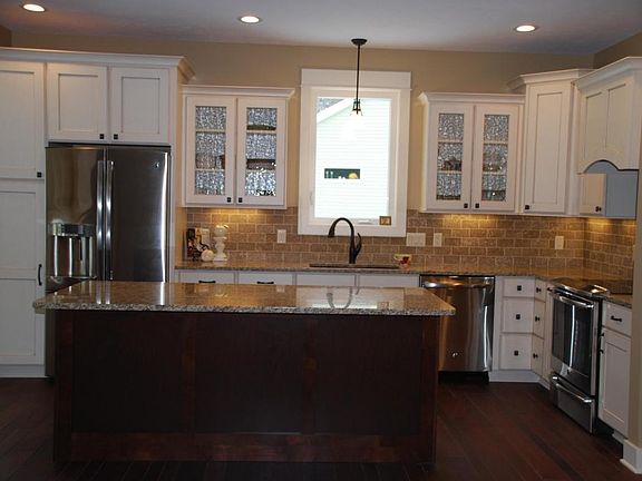 4th image of 12565 Retreat Dr #34