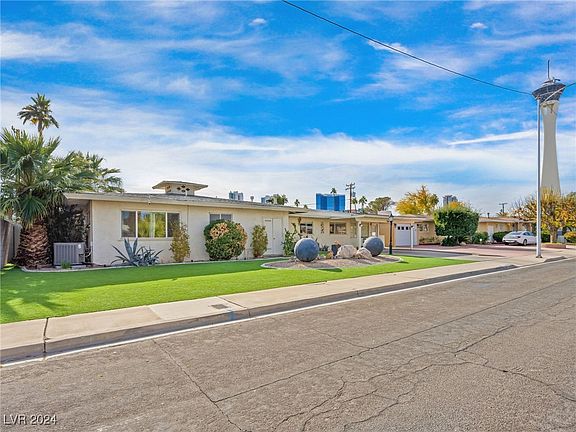 4th image of 556 Canosa Ave