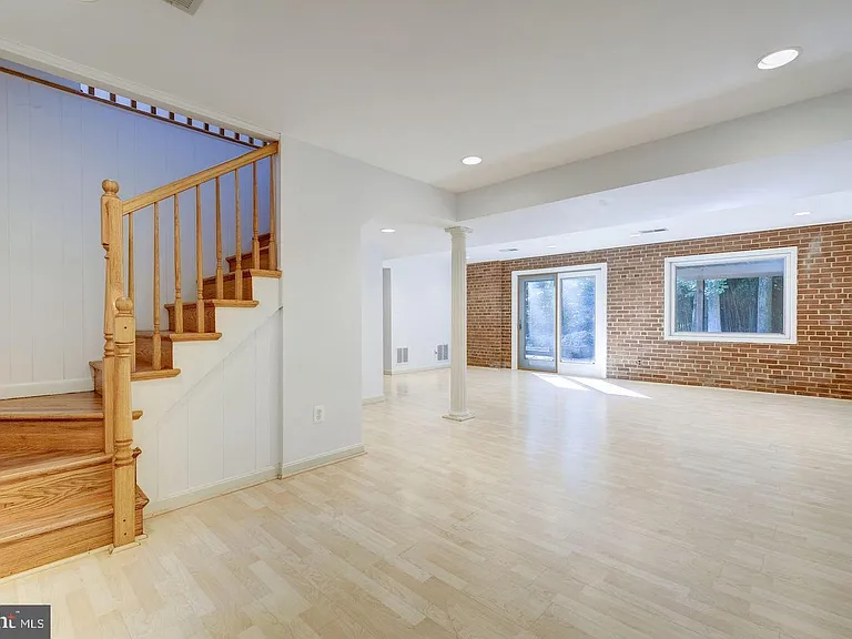 6710 Persimmon Tree Rd — Photo 24
