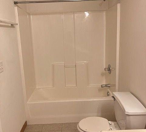 4th image of 3118 Chardonnay Ct
