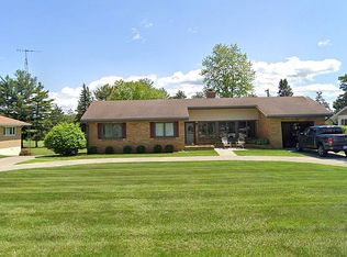 3369 N River Rd, Fort Gratiot, MI 48059