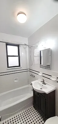 Rented by Axxess Realty Group | media 11