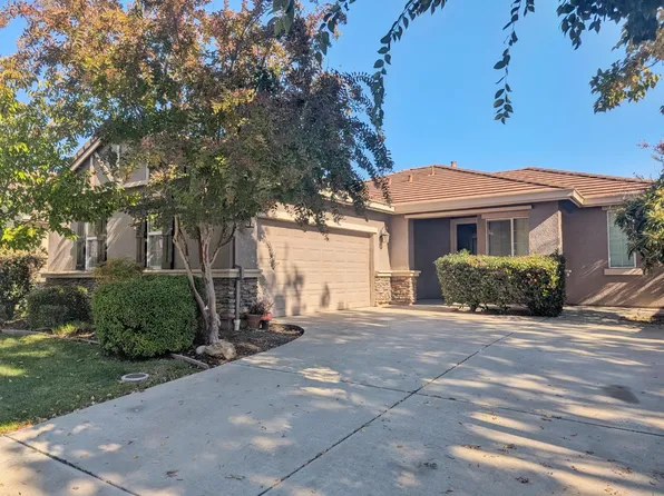 135 Gold Dust Dr, Valley Springs, CA 95252