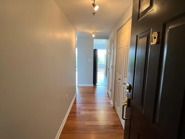 275 13th St NE APT 1105, Atlanta, GA 30309