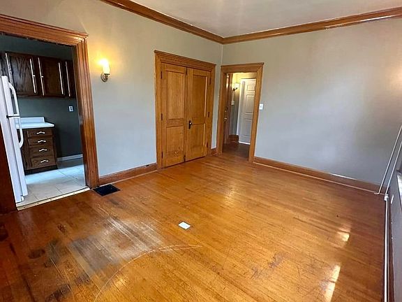 5th image of 1401-1403 Hampshire St #1B-1BA