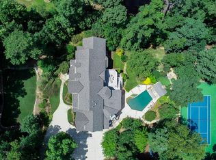 1105 Heards Ferry Rd NW, Sandy Springs, GA 30328