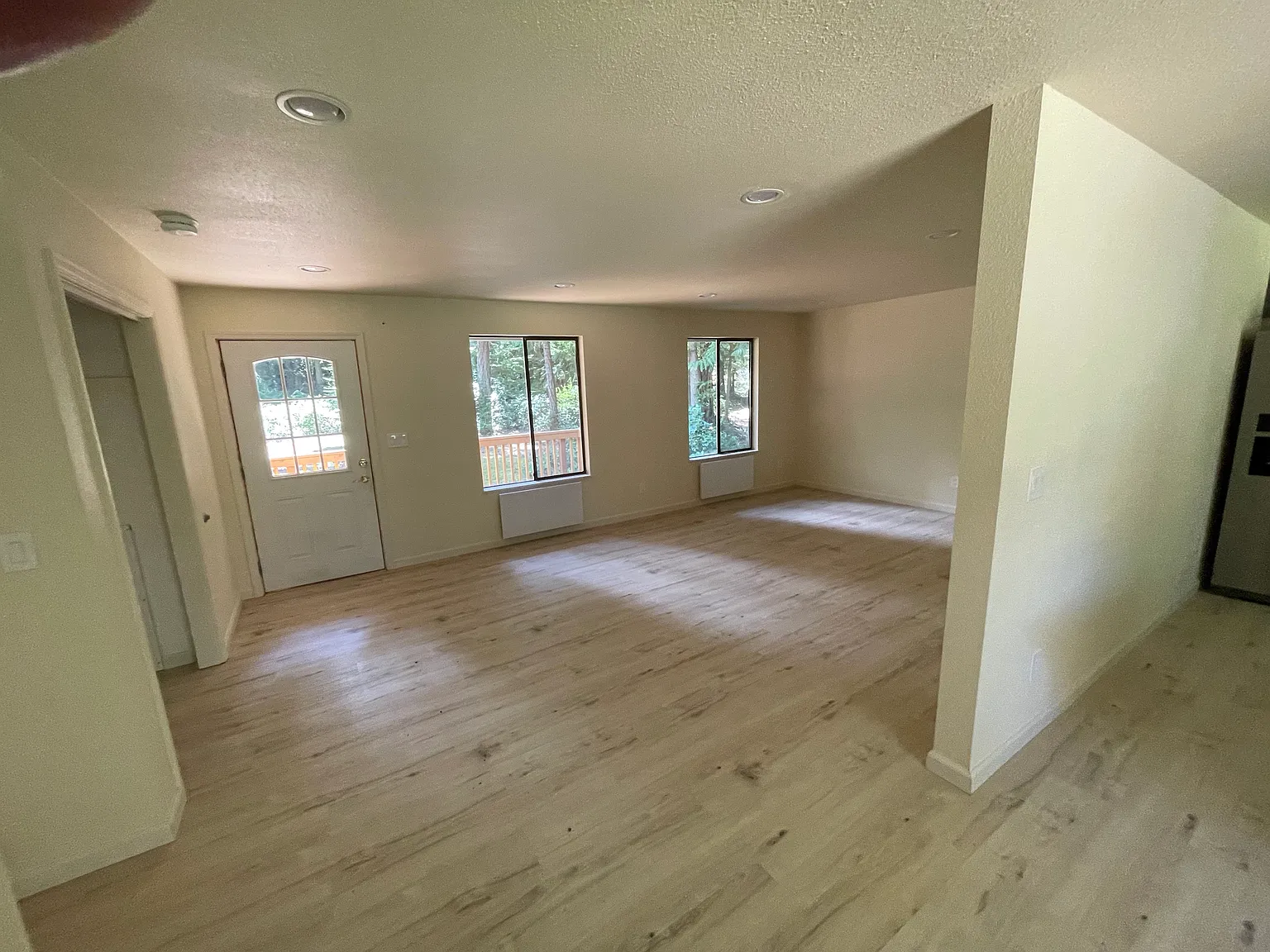 2 bed, 1152 sqft, $2,750 — Photo 2