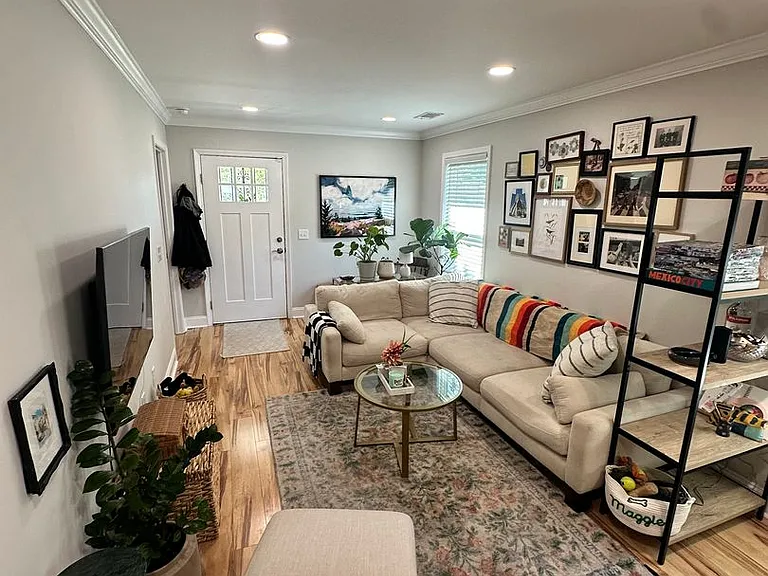 642 E Park Ave — Photo 4