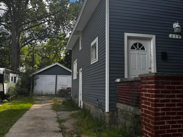 656 Delaware St SE, Grand Rapids, MI 49507