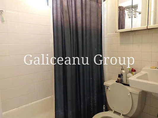 Rented by Lexington Real Estate Group | media 12