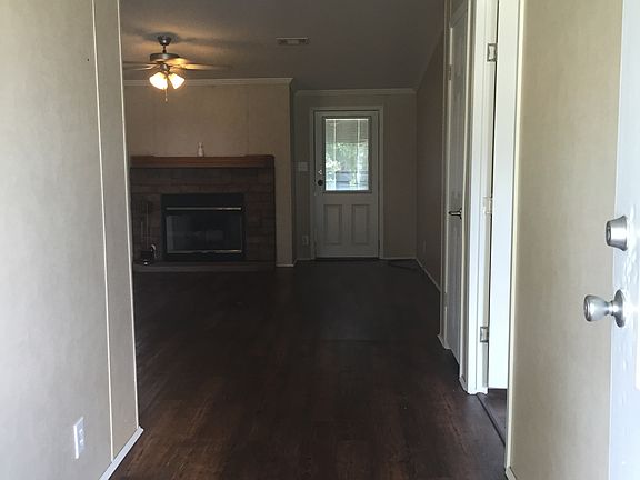 Entry way