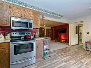 2905 Sussex Ln, Waukesha, WI 53188