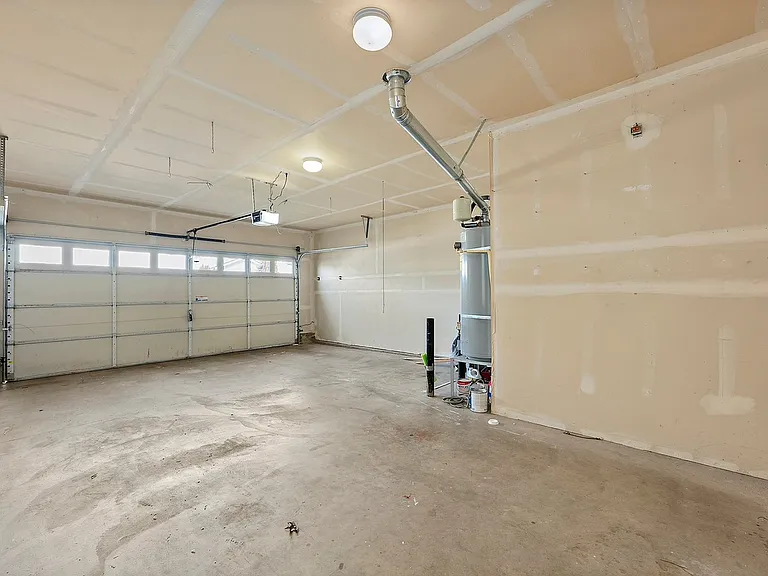 3130 Hoffman Hill Blvd — Photo 37