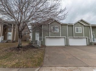 7660 Potter St, Omaha, NE 68122