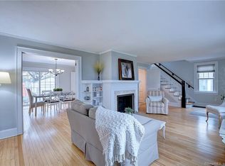 32 Somerset St, Wethersfield, CT 06109