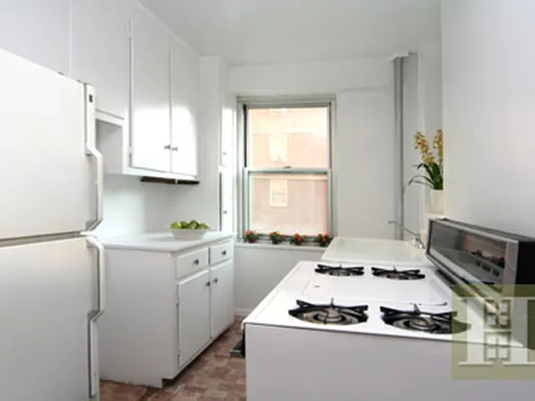 573 Grand Street image 1 of 5