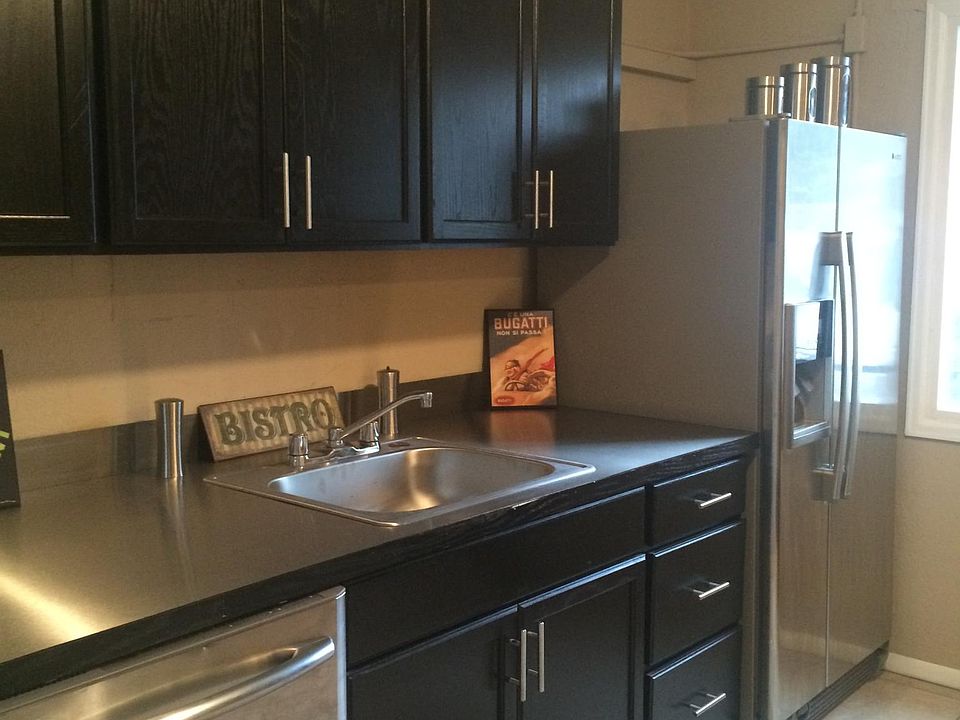1st image of 145 E 1st Ave