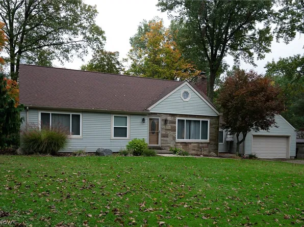 5625 Tippecanoe Rd, Canfield, OH 44406