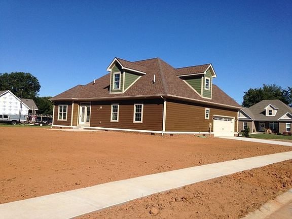 5th image of 260 Hayden Heady Cir