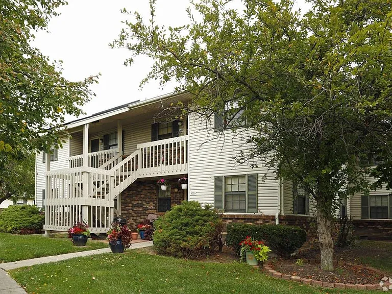Beacon Place Apartments — Photo 12